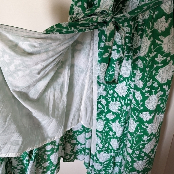 Mille Helena wrap dress in green zinnia with flutter sleeves sz L - Picture 6 of 11